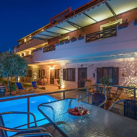 Dantes Maisonettes شقة اليكاناس